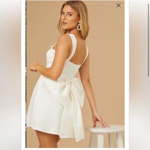 Altard State Elyse Satin Elegant White Bow Dress